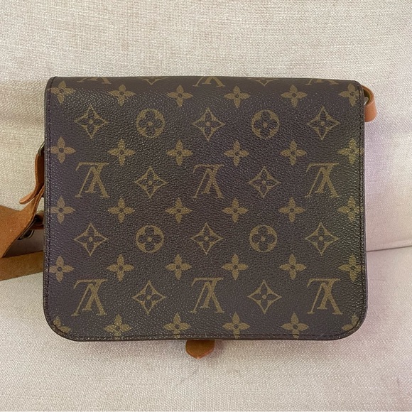 Authentic Louis Vuitton Monogram Cartouchiere MM Bag 852 - Picture 2 of 16